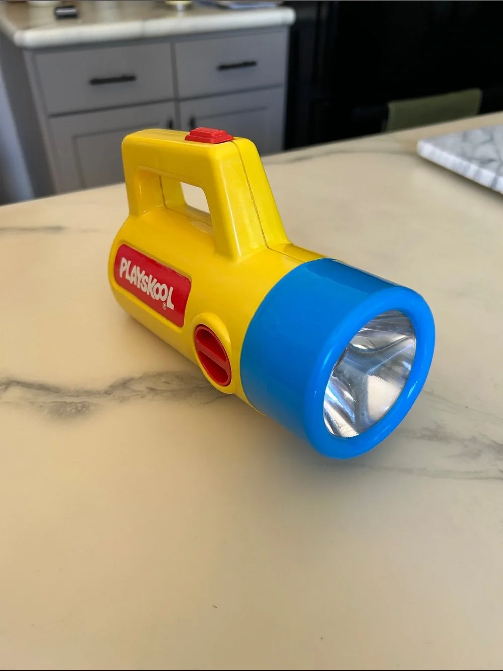 PLAYSKOOL VINTAGE 1986  Kids Flashlight with Red, Blue & Clear